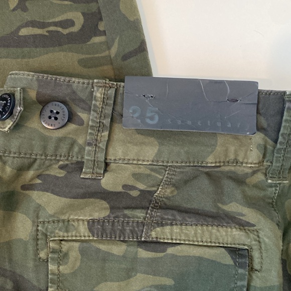 Sanctuary Standard Surplus Camo Pants Size 25 - Picture 7 of 7